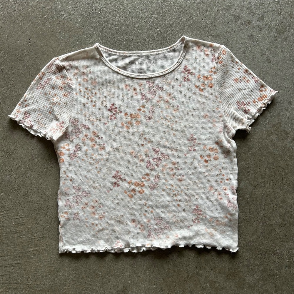 American Eagle Floral Shirt Womens Small White Waffle Knit Crop Top Lettuce Hem